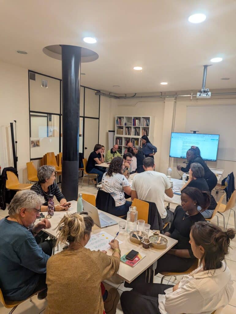 Debat comunitats minoritzades